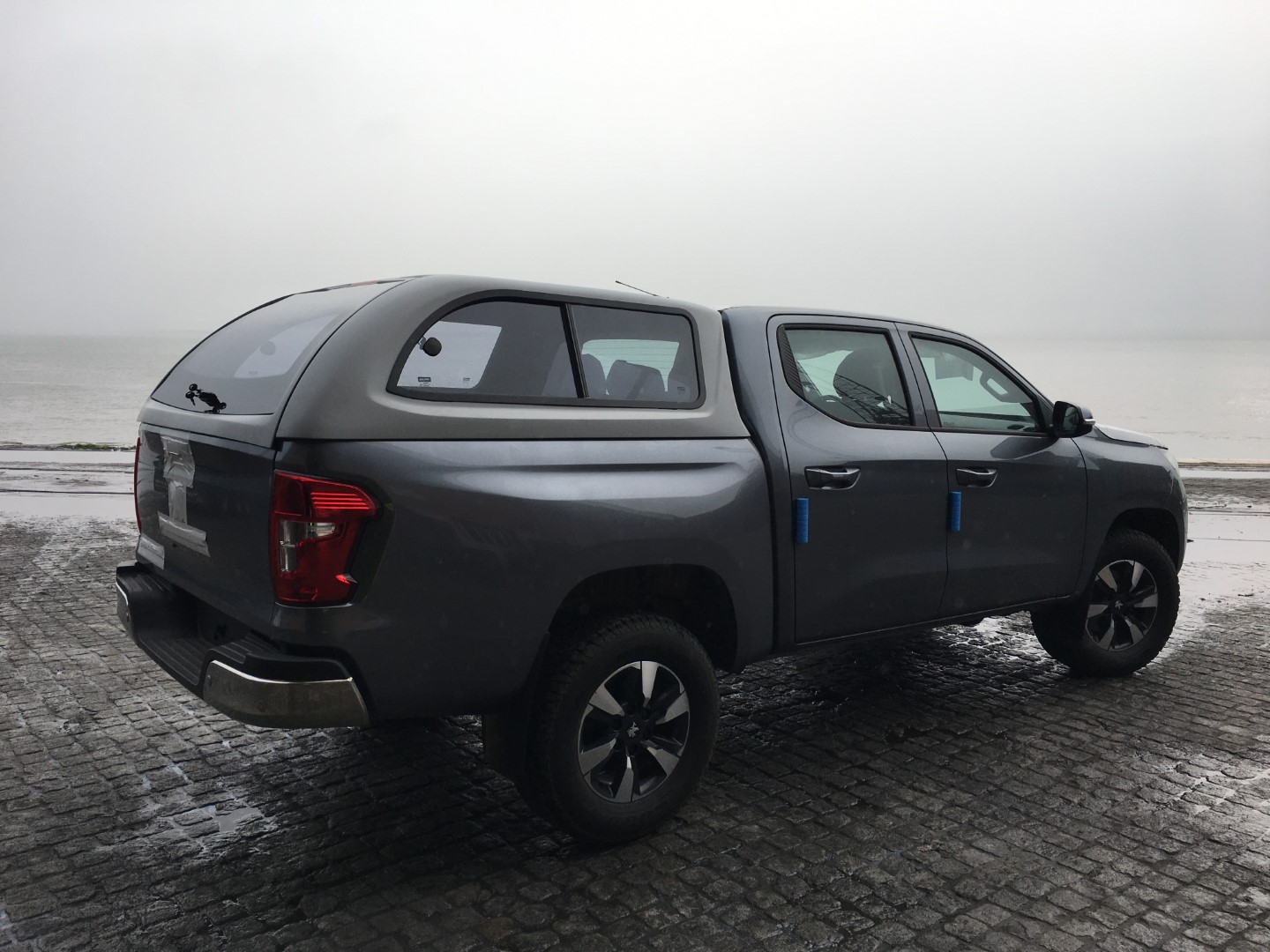 STARLUX – PEUGEOT LANDTREK doble cabina STARLUX – PEUGEOT LANDTREK doble cabina
